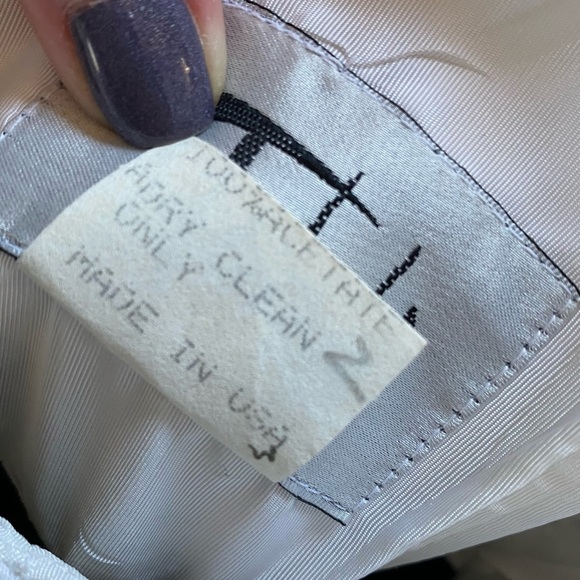 Vintage 1990s Tadashi Black and White Ruffle Sleeve Dress - Picture 3 of 8